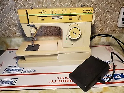 Rare Vtg Singer Merritt 9612 Sewing Machine. Retro 1980's ~Tested/Working ~READ • $89.95