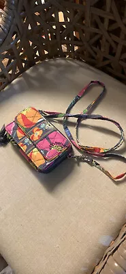 New Vera Bradley Jazzy Bloom Wristlet Purse Wallet ID • $39.98