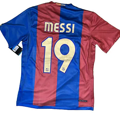 Messi 2007-2008 Jersey F.C. Barcelona #19Nike Vintage Short Sleeve Soccer Medium • $59.99
