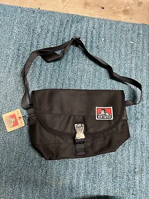 Ben Davis Japan Messenger Bag Jdm Black Fashionable! • $12.99