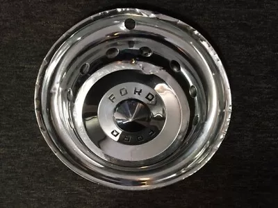$25 • Buy 1950 Ford Crestliner USED Hub Cap