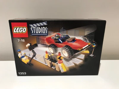 £10 • Buy Lego 1353 Car Stunt Studio (used, 100% Complete, In Good Condition)