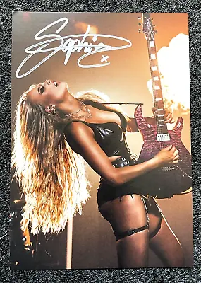 SOPHIE LLOYD Signed Autographed Photo A5 Size Rock Guitar Metal MGK  Music • $44.95