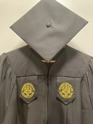 University Of Maryland Campus Graduation Gown Black Oak Hall 5'6  To 5'5  • $39.99