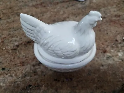 White Ceramic Hen On A Nest Dish Japan • $12.99