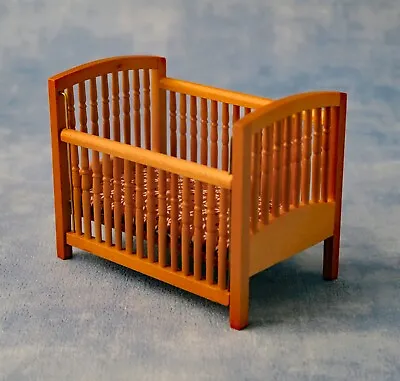 Drop Sided Large Pine Coloured Cot 1:12 Scale Dolls House Miniature Nursery 1556 • £9.99