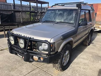 Wrecking 2003 Land Rover Discovery 2 Td5 • $10