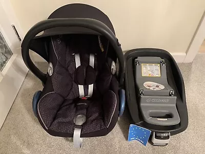 Maxi Cosi Cabriofix Car Seat With FamilyFix Base In Very Good Condition Was £289 • £99