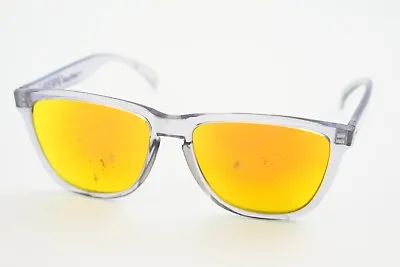 Pre-Owned Oakley Frogskins 1st Generation Crystal/Fire Metal Hinges/Japan Gen. • $115