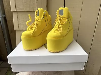 YRU Teletubbies Yellow Platform Shoes Sneakers Costume Boots LAA LAA Sz 9 • £57.01