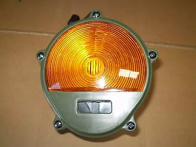 M35A2M54M800M90 2.5 Ton HMMWV Front Amber TURN SIGNAL Parking Light 11614156  • $65