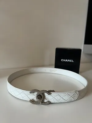 Chanel White CC Logo Turnlock Quilted Leather Belt Size 80 • £375