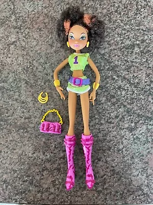 Winx Club Mattel Layla (Aisha) Doll Disco Dance Party Fashion 2006/2007 RARE • $142.66