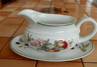 £3.99 • Buy M&S Ashberry English Fine China Gravy Sauce Boat And Drip Plate