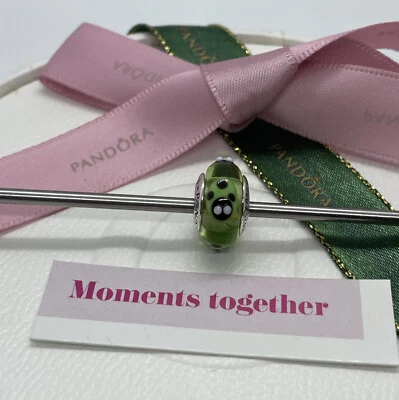 $44 • Buy Pandora Murano Glass Green Ladybird Charm 790653 - Retired Authentic Ale 925