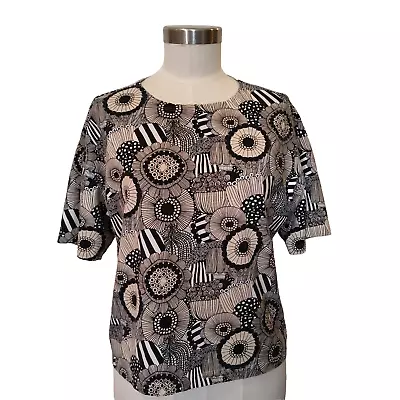UNIQLO X MARIMEKKO Siirtolapuutarha Mod Floral Print Boxy T-Shirt Medium • $29.99