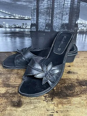 Thomas McAn Black Petunia Leather Flower Sandals Women's Size 7 • $35.20