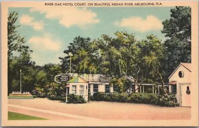 Melbourne Florida Postcard  River Oak Hotel Court  Indian River Roadside Linen • $5.60