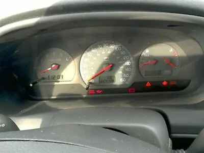 Speedometer Cluster MPH Fits 01-02 Volvo V40 OEM • $85.84