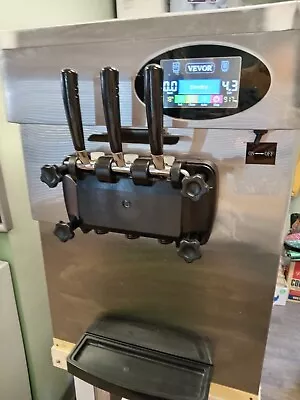 Second Hand Commercial Soft Ice Cream Machine • £1200