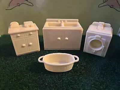 Vintage MARX Ivory Laundry Room Dollhouse Furniture Hard Plastic Sink & Washer • $14.99