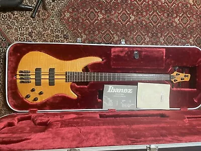 $1750 • Buy Ibanez Prestige 4 String Bass