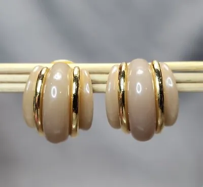 Vintage Kenneth Jay Lane KJL Taupe Ribbed Gold-tone Half Hoop Clip-on Earrings • $41.25