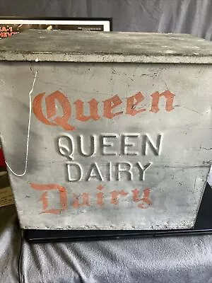Vintage Queen City Milk Front Porch Ice Chest Cooler • $75