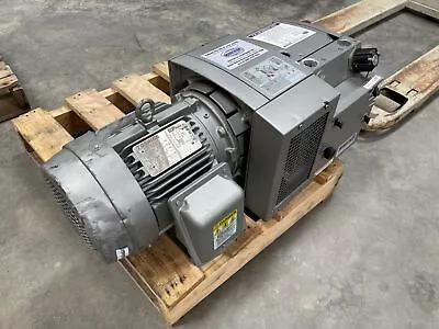 Becker KVT 3.60 Oil-Less Rotary Vane Vacuum Pump KVT - NEW BUT DAMAGE • $1893.99