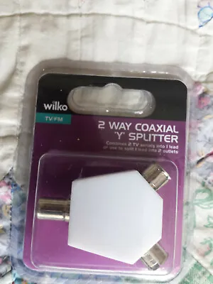 Wilko 2 Way Coaxial Y Splitter TV/FM • £1.99