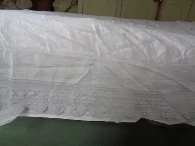 Vintage Hand Embroidered Irish Linen Bedcover  With Handmade Lace 102 In X 81 In • £49.99