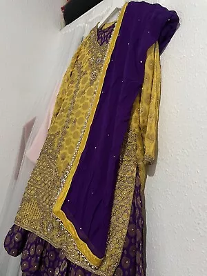 Indian Pakistani Wedding Mehndi Kurta Lengha Suit  UkSize 14/16 • £20