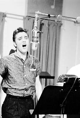 Elvis Presley Singing With Eyes Closed 8x10 Picture Celebrity Print • $3.98