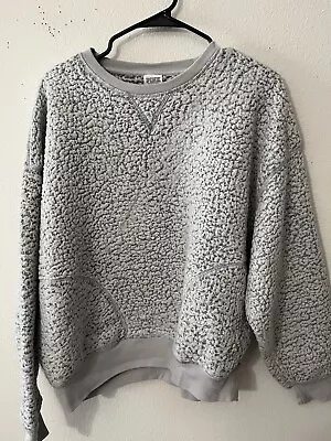 PINK Victoria’s Secret Ice Gray Logo Small Sherpa Crew Sweatshirt Pullover VS • $15.30