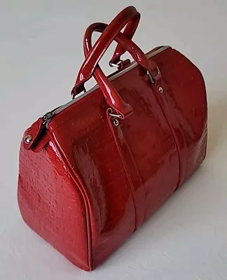 Victoria’s Secret Red Small Purse Handbag  12x6x9 • $19.99