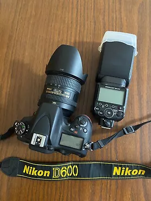 Nikon D600 Body + AF-S NIKKOR 24-85MM F/3.5-4.5G ED VR Lens + Speedlight SB-910 • $805