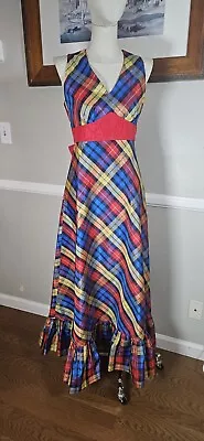 Vintage 1970s Plaid Maxindress With Red Accent Belt • $88