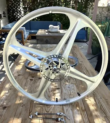 Giant Aluminum Wheel Set 26” X 1.75” With Disc Brake Rotors 8 Speed Cassette • $725