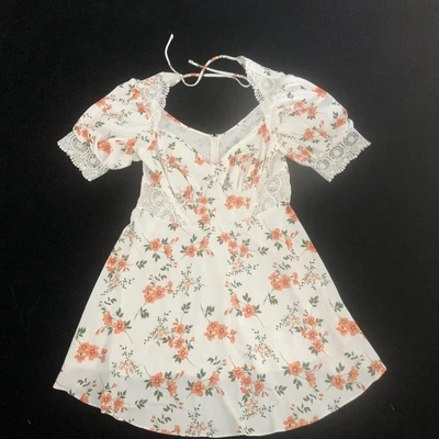 $8 • Buy Asos Floral Dress 16