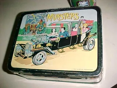 1965 MUNSTERS Lunchbox And THERMOS  -  Very Scarce !!! • $695