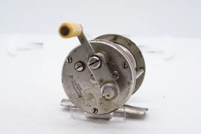 $9.50 • Buy Vintage Wm Shakespeare Jr Universal Fishing Reel