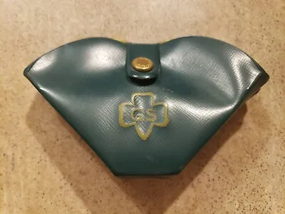 Vintage Girl Scouts Green Plastic Sewing Kit-GUC!!! • $8.99