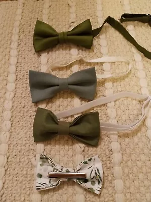 Lot Of Four Green Bowties • $9