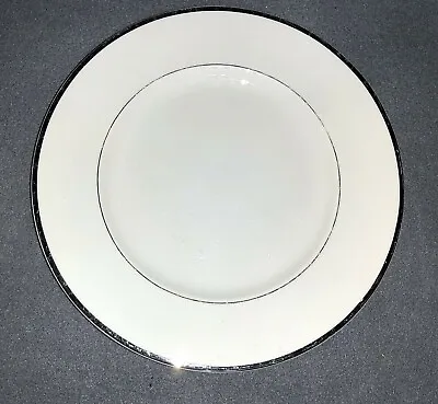Mikasa Ultima+ HK 301 Cameo Platinum White (Trim Is Worn) - Dinner Plate 10 3/8  • $3.94