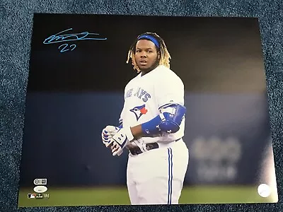 Rising Star VLADIMIR GUERRERO JR. Signed 16x20 Photo TORONTO BLUE JAYS JSA • $0.99