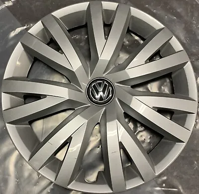 1 Orig VW Hub Cap 16 Inch 5G0601147B Golf Bora Lupo Passat Polo 39 • $63.51