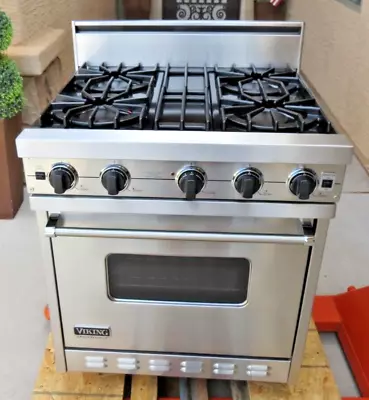 Viking Professional Vgic3054bss 30  Gas Range 4 Burners • $2495