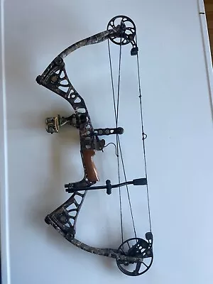 Mathews DXT Compound  60 Lbs - Right Hand - CLEAN - Excellent Shape - Quiet  • $293