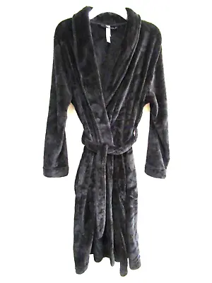 Gillian & O'malley Sleepwear Long Black Velvet Robe Women Sz M/L • $19.59