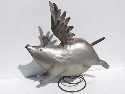 BIG DECORATIVE Metal Sculpture FLYING PIG With WINGS Marathon HOME GARDEN ART • $9.95